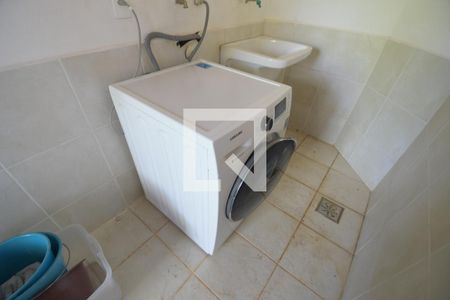 Casa de condomínio para alugar com 348m², 4 quartos e 2 vagasÁrea de Serviço