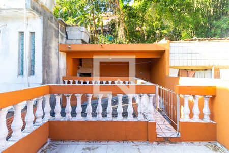 Casa para alugar com 120m², 3 quartos e 2 vagas Casa para alugar com 120m², 3 quartos e 2 vagasÁrea comum - Churrasqueira