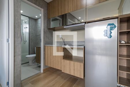 Cozinha de apartamento à venda com 1 quarto, 27m² em Indianópolis, São Paulo