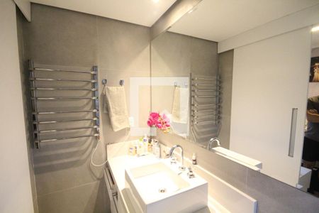 Apartamento à venda com 100m², 3 quartos e 2 vagasBanheiro da Suite 1