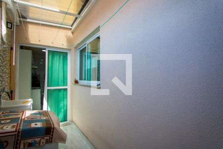 Apartamento à venda com 73m², 2 quartos e 2 vagasÁrea de serviço