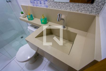 Apartamento à venda com 73m², 2 quartos e 2 vagasBanheiro social