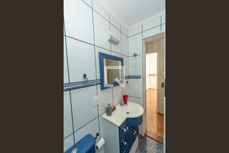 Apartamento à venda com 168m², 3 quartos e 1 vaga Apartamento à venda com 168m², 3 quartos e 1 vagaBanheiro 2