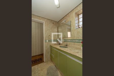 Apartamento à venda com 168m², 3 quartos e 1 vaga Apartamento à venda com 168m², 3 quartos e 1 vagaBanheiro 1