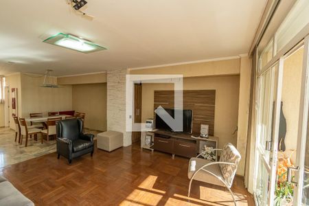 Apartamento à venda com 168m², 3 quartos e 1 vaga Apartamento à venda com 168m², 3 quartos e 1 vagaSala de TV/Estar