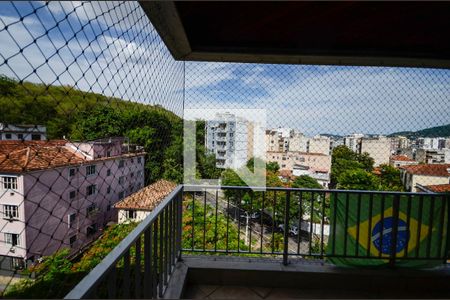 Apartamento à venda com 90m², 2 quartos e 2 vagasVista da Suíte
