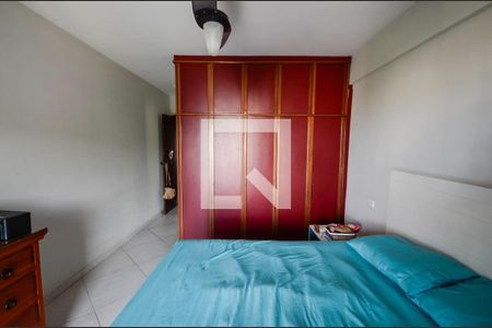 Apartamento à venda com 90m², 2 quartos e 2 vagasSuíte