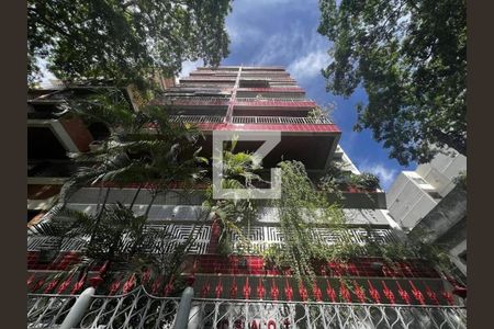 Apartamento à venda com 90m², 2 quartos e 2 vagasFachada