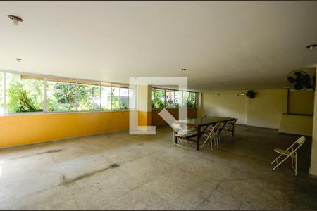 Apartamento à venda com 90m², 2 quartos e 2 vagasÁrea comum - Salão de festas