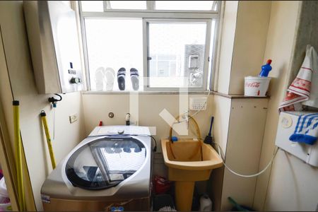 Apartamento à venda com 90m², 2 quartos e 2 vagasÁrea de Serviço