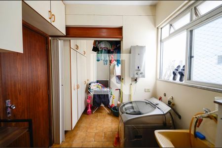 Apartamento à venda com 90m², 2 quartos e 2 vagasÁrea de Serviço