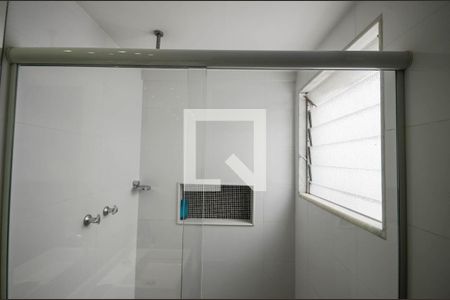 Apartamento à venda com 90m², 2 quartos e 2 vagasBanheiro Social