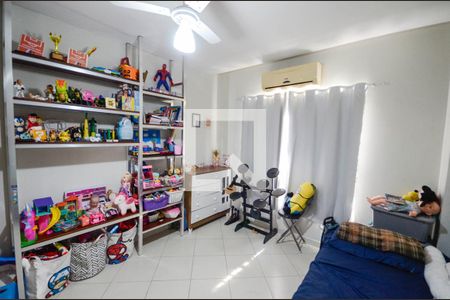 Quarto de apartamento à venda com 2 quartos, 90m² em Vila Isabel, Rio de Janeiro