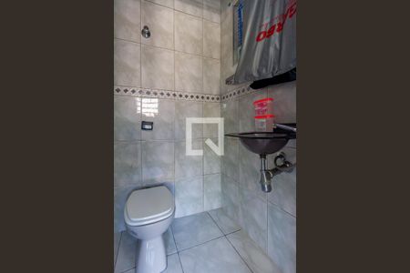 Casa para alugar com 100m², 2 quartos e 1 vagaBanheiro 3