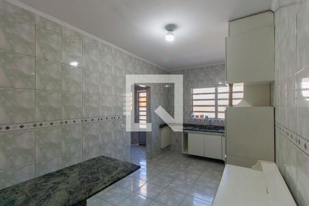 Casa para alugar com 100m², 2 quartos e 1 vagaCozinha