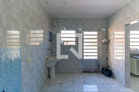 Casa para alugar com 100m², 2 quartos e 1 vagaÁrea de Serviço