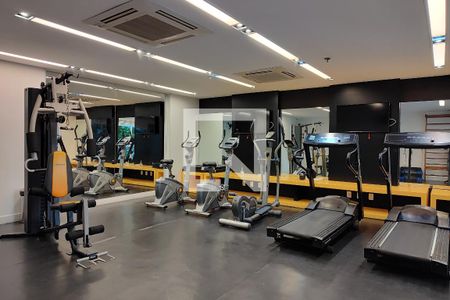 Apartamento à venda com 112m², 2 quartos e 1 vaga Apartamento à venda com 112m², 2 quartos e 1 vagaÁrea comum - Academia