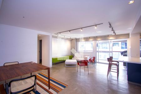 Sala de apartamento à venda com 2 quartos, 112m² em Icaraí, Niterói