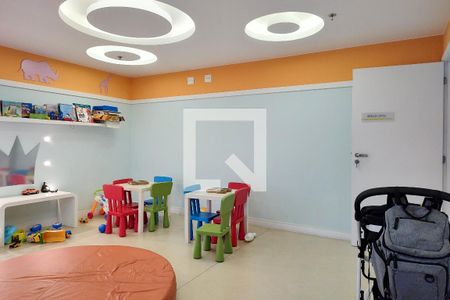 Apartamento à venda com 112m², 2 quartos e 1 vaga Apartamento à venda com 112m², 2 quartos e 1 vagaBrinquedoteca