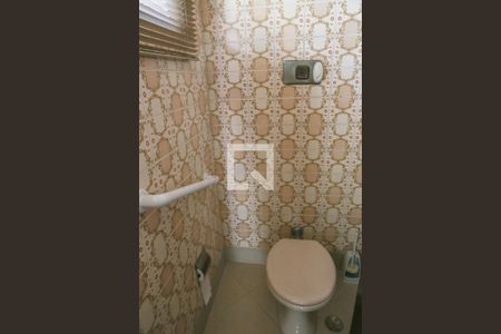 Casa à venda com 300m², 3 quartos e 3 vagasLavabo
