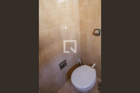 Casa à venda com 300m², 3 quartos e 3 vagasBanheiro Social