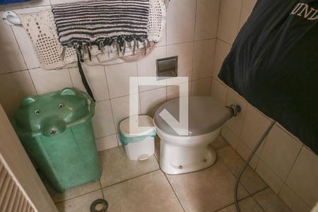 Casa à venda com 300m², 3 quartos e 3 vagasBanheiro de serviço
