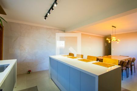 Casa à venda com 194m², 3 quartos e 2 vagas Casa à venda com 194m², 3 quartos e 2 vagasCopa/Cozinha