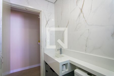 Casa à venda com 194m², 3 quartos e 2 vagas Casa à venda com 194m², 3 quartos e 2 vagasBanheiro social