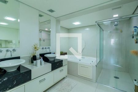 Apartamento à venda com 176m², 3 quartos e 3 vagas