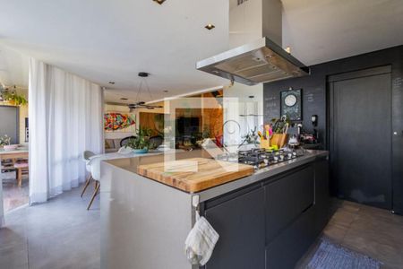 Apartamento à venda com 176m², 3 quartos e 3 vagas