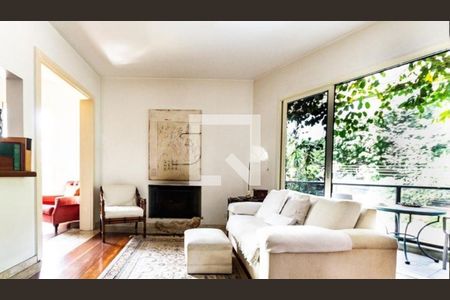 Apartamento à venda com 3 quartos, 217m² em Jardim das Bandeiras, São Paulo