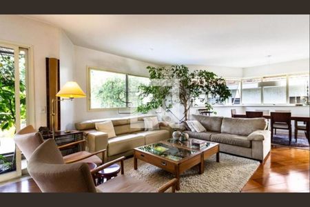 Apartamento à venda com 3 quartos, 217m² em Jardim das Bandeiras, São Paulo