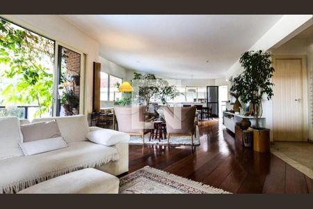 Apartamento à venda com 3 quartos, 217m² em Jardim das Bandeiras, São Paulo