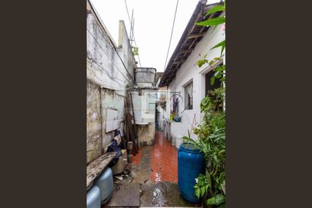 Casa à venda com 240m², 2 quartos e 1 vaga