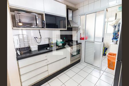 Apartamento à venda com 76m², 3 quartos e 2 vagas Apartamento à venda com 76m², 3 quartos e 2 vagasCozinha