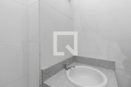 Apartamento à venda com 34m², 2 quartos e sem vagaBanheiro