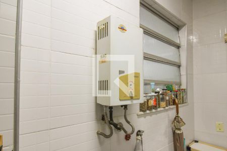 Apartamento à venda com 96m², 3 quartos e 1 vagaÁrea de Serviço