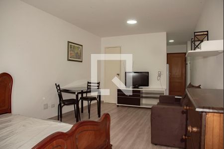 Studio à venda com 30m², 1 quarto e 1 vaga Studio à venda com 30m², 1 quarto e 1 vagaStudio