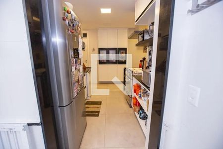 Apartamento à venda com 130m², 3 quartos e 1 vaga