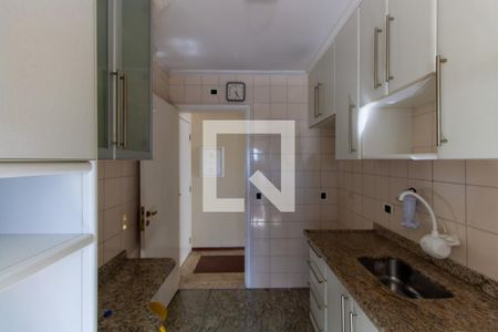 Cozinha de apartamento para alugar com 2 quartos, 54m² em Vila Prudente, São Paulo