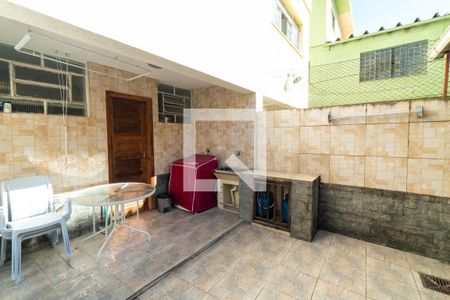 Casa à venda com 140m², 3 quartos e 2 vagasLavanderia