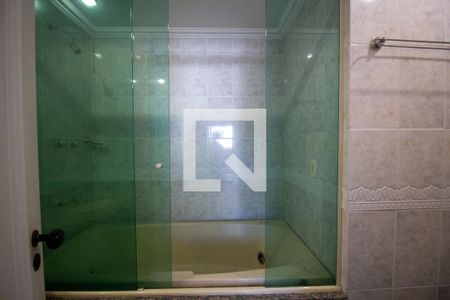 Apartamento para alugar com 450m², 5 quartos e 4 vagasBanheiro da Suíte 5