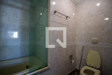 Apartamento para alugar com 450m², 5 quartos e 4 vagasBanheiro da Suíte 5