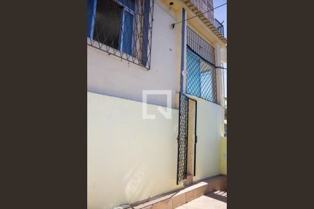 Casa para alugar com 60m², 1 quarto e sem vagaÁrea Privativa