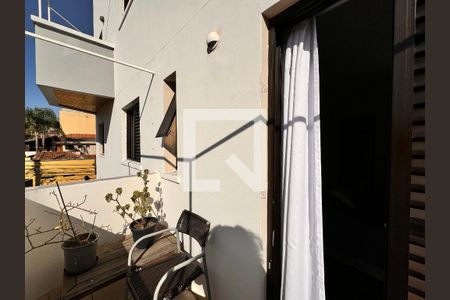 Apartamento à venda com 149m², 4 quartos e 3 vagas Apartamento à venda com 149m², 4 quartos e 3 vagasSacada