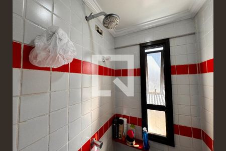 Apartamento à venda com 149m², 4 quartos e 3 vagas Apartamento à venda com 149m², 4 quartos e 3 vagasBanheiro da Suíte 2