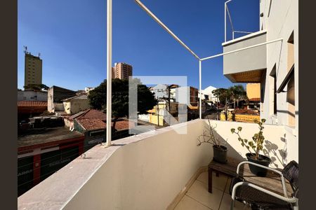 Apartamento à venda com 149m², 4 quartos e 3 vagas Apartamento à venda com 149m², 4 quartos e 3 vagasSacada