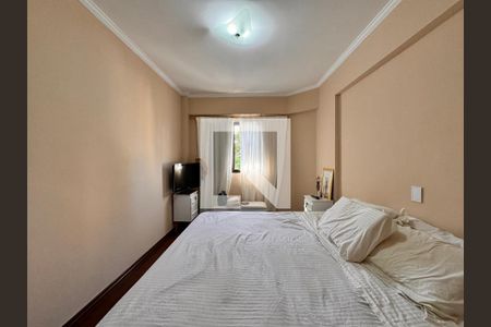 Apartamento à venda com 149m², 4 quartos e 3 vagas Apartamento à venda com 149m², 4 quartos e 3 vagasSuíte 1