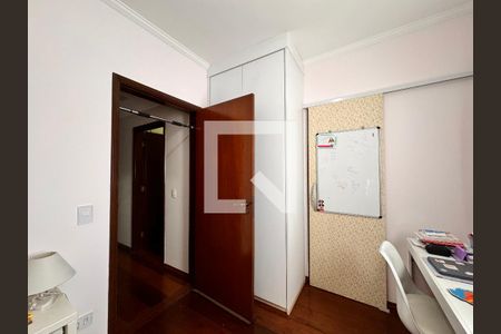 Apartamento à venda com 149m², 4 quartos e 3 vagas Apartamento à venda com 149m², 4 quartos e 3 vagasQuarto 1