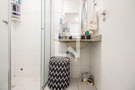 Casa de condomínio à venda com 63m², 2 quartos e 2 vagas Casa de condomínio à venda com 63m², 2 quartos e 2 vagasBanheiro Suíte 2